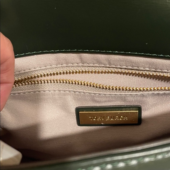 Tory Burch Kira Diamond Quilt Small Convertible Shoulder Bag - Picture 6 of 16